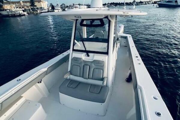 39ft Regulator Yacht For Sale 39ft Regulator Yacht For Sale