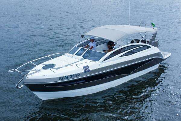 Photo of the 2023 Real 35 Special Deck (SD)