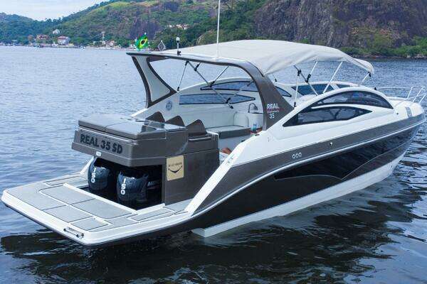 Photo of the 2023 Real 35 Special Deck (SD)