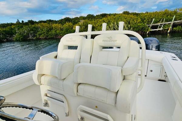 39ft Regulator Yacht For Sale 39ft Regulator Yacht For Sale