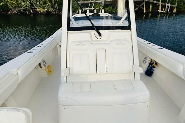 39ft Regulator Yacht For Sale 39ft Regulator Yacht For Sale