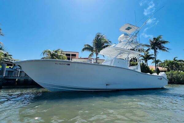 Photo of the 2015 Billfish 39 Custom CC