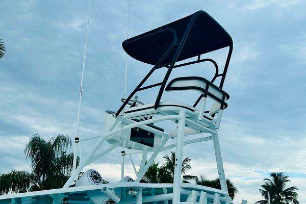 Photo of the 2024 Contender 39 ST