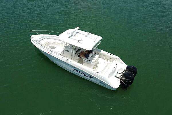 Photo of the 2008 Boston Whaler 320 Outrage