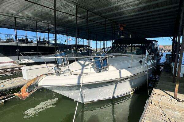 Photo of the 2002 Sea Ray 340 Sundancer