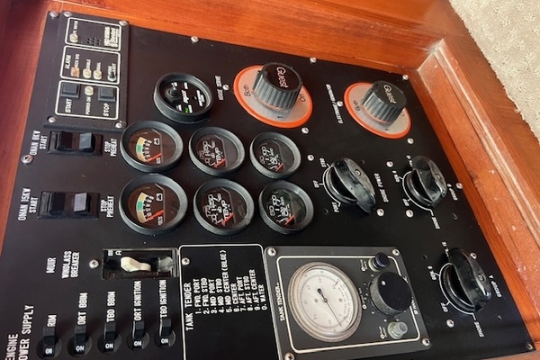 OCEAN EYES 64ft Mikelson Yacht For Sale
