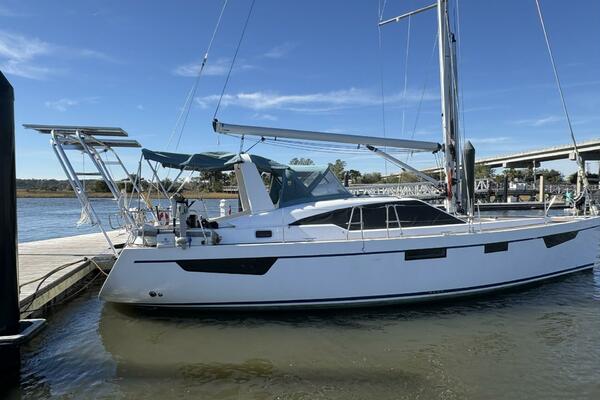 Off The Grid 42ft Southerly Yacht For Sale