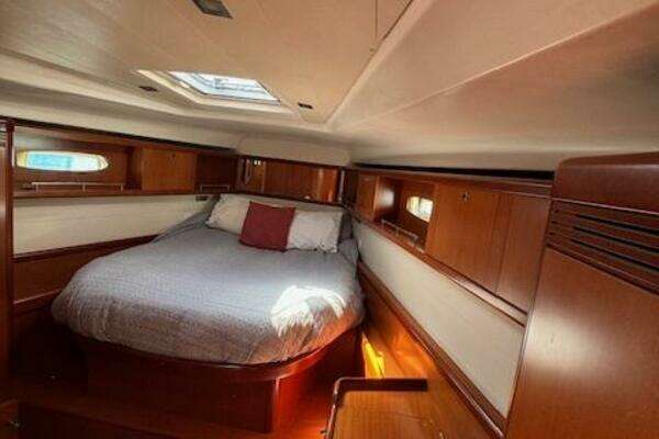Simone 49ft Beneteau Yacht For Sale
