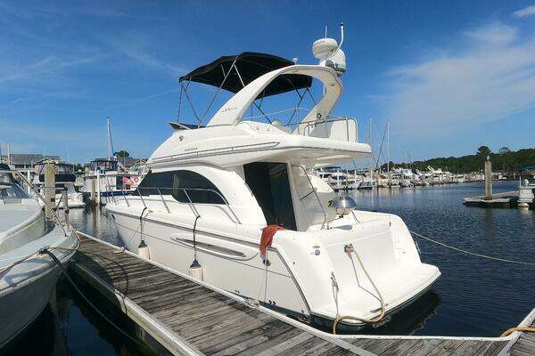 Photo of the 2003 Meridian 34 Convertible