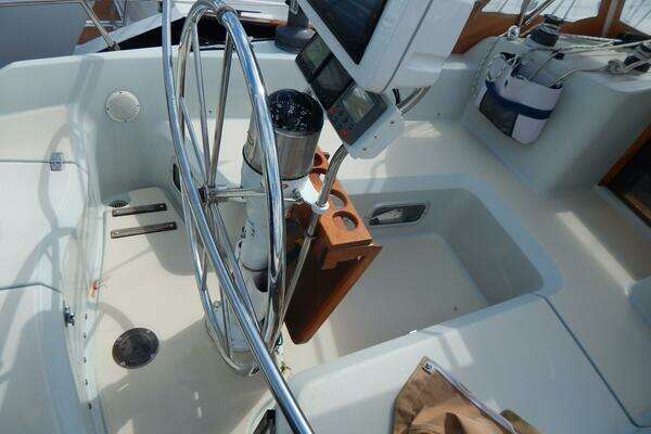 Photo of the 1990 Ericson 38-200 "Cooneymus"