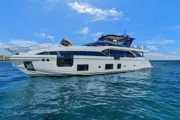 2020 Azimut 88