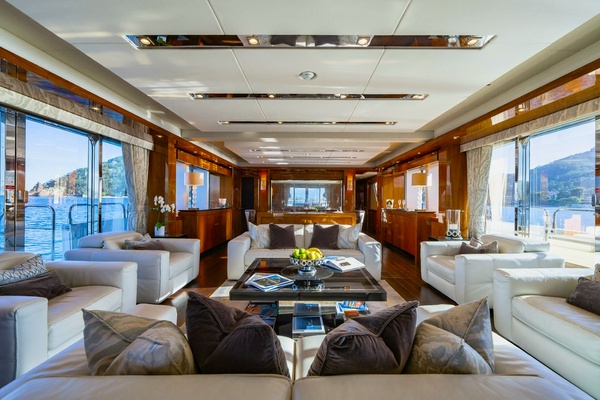 LADY VOLANTIS 113ft Sunseeker Yacht For Sale