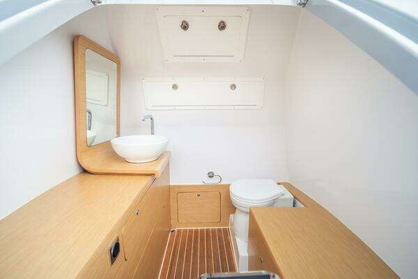 Photo of the 2025 Skipper 38 NC