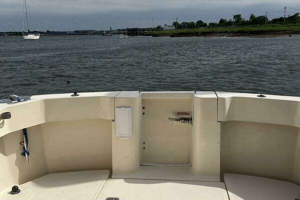 Photo of the 2005 Mainship Rum Runner 2 "Salty Dazed"