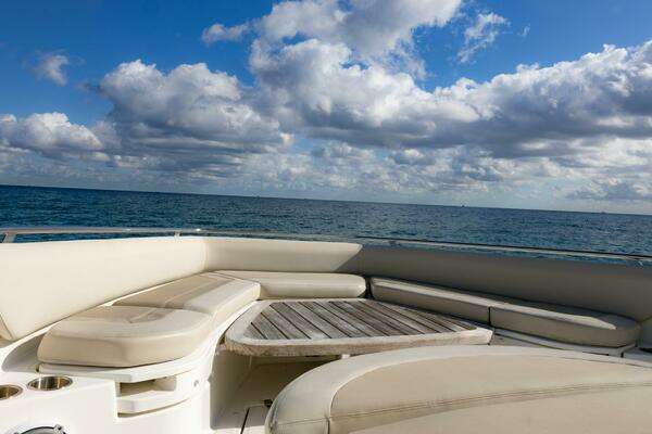 2017 Boston Whaler 42