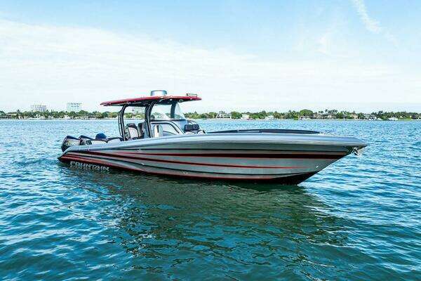 Photo of the 2021 Fountain 39 NX "Hustling Hardcore"