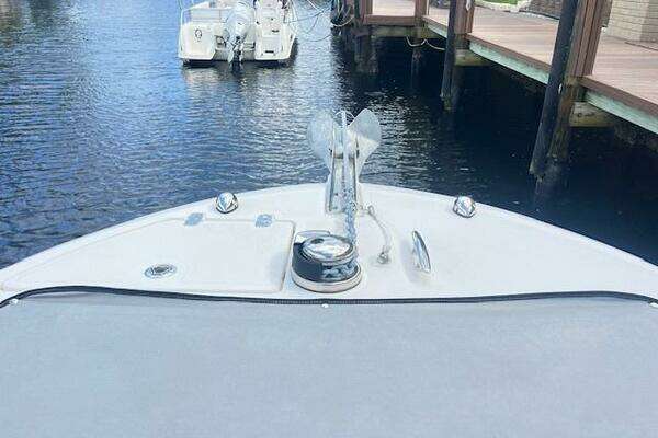 Photo of the 2019 Wellcraft 262 F CC