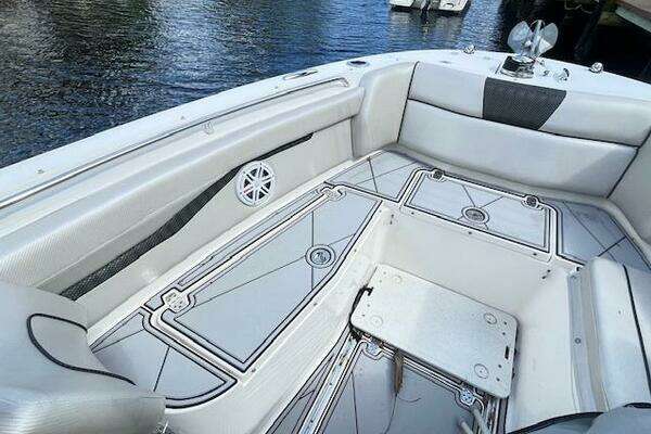 Photo of the 2019 Wellcraft 262 F CC