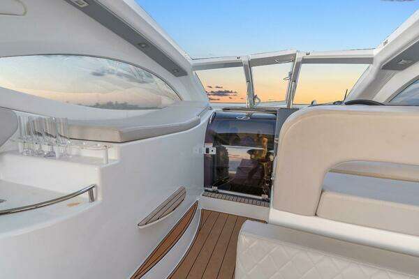 Schaefer 375 Yacht For Sale