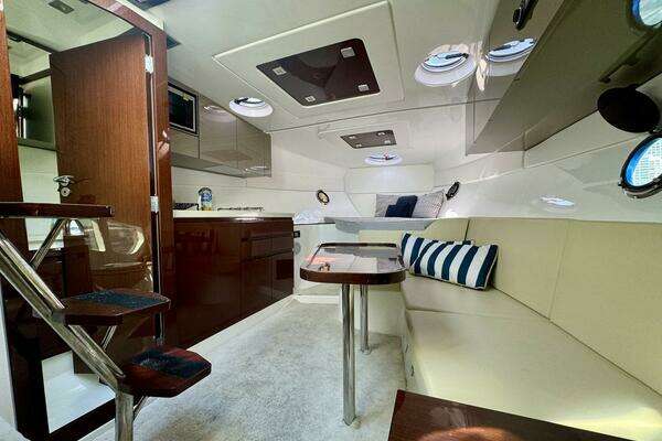 Schaefer 375 Yacht For Sale