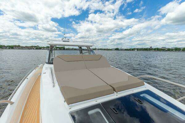 Nimbus W11 Yacht For Sale