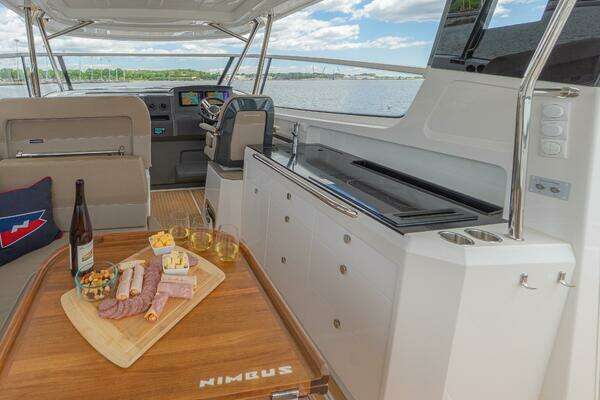 Nimbus W11 Yacht For Sale