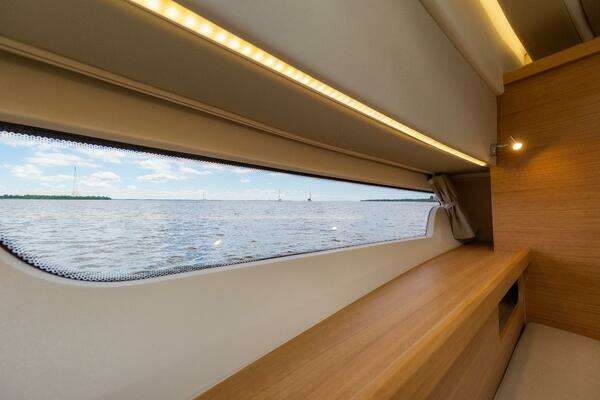 Nimbus W11 Yacht For Sale