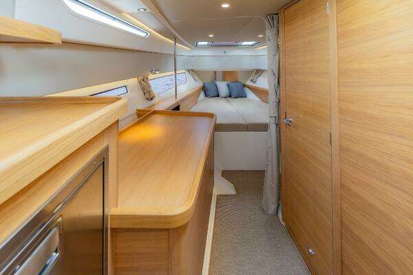 Nimbus W11 Yacht For Sale