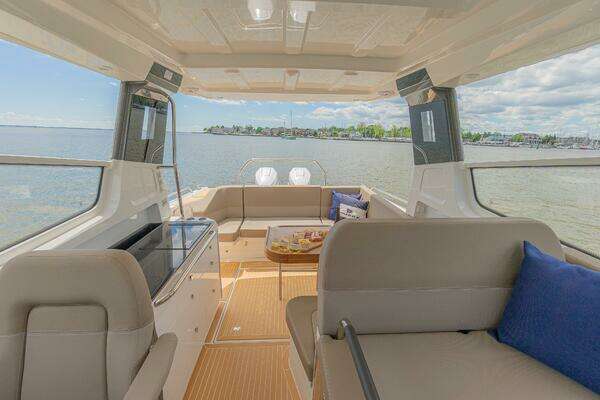 Nimbus W11 Yacht For Sale