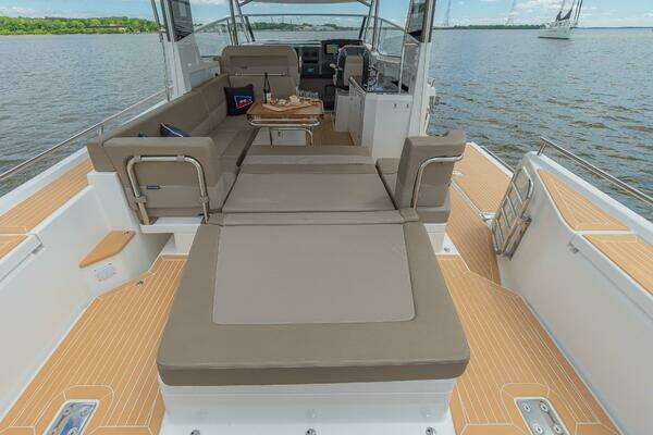 Nimbus W11 Yacht For Sale