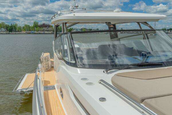 Nimbus W11 Yacht For Sale