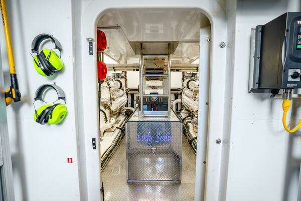 LADY SADIE 90ft Van der Valk Yacht For Sale