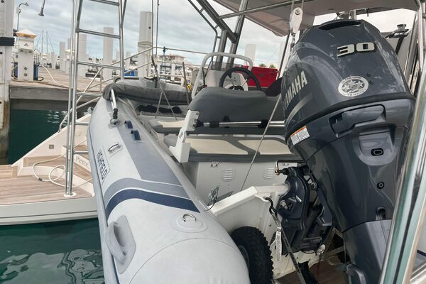 50ft Privilege Yacht For Sale 50ft Privilege Yacht For Sale