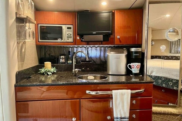 ATTITUDE IS EVERYTHING 32ft Formula Yacht For Sale