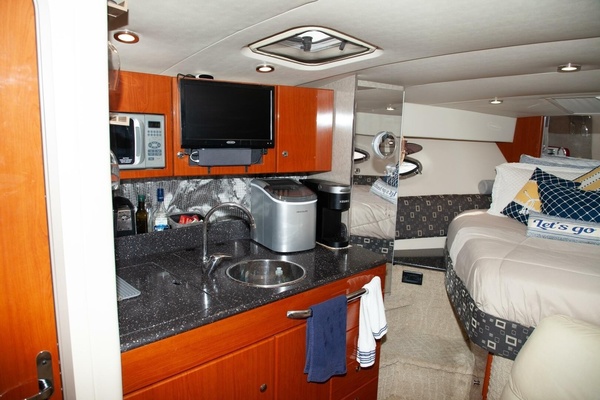 ATTITUDE IS EVERYTHING 32ft Formula Yacht For Sale
