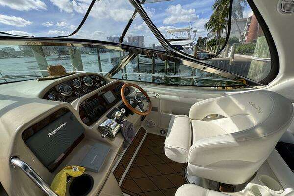 2002 Sea Ray 36