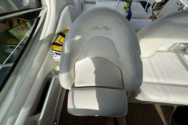 2002 Sea Ray 36