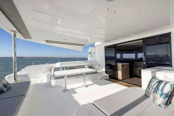 Lagoon 51 Yacht For Sale