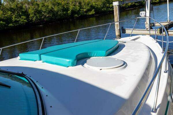 Photo of the 1995 Cruisers ESPRIT 3570