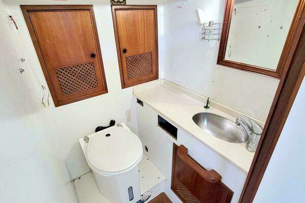 Satori 47ft CT Yacht For Sale