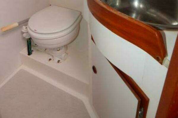 Photo of the 1998 Freedom 40/40 "Spruce"