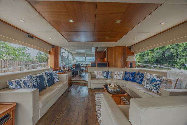 Sunseeker Manhattan 70 Yacht For Sale