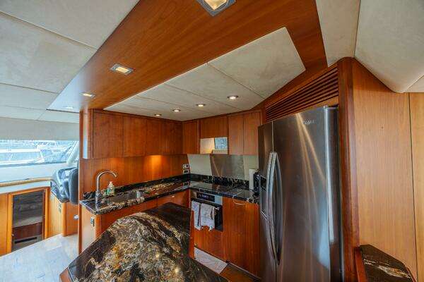 Sunseeker Manhattan 70 Yacht For Sale