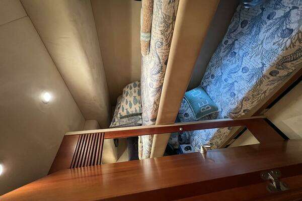 Sunseeker Manhattan 70 Yacht For Sale