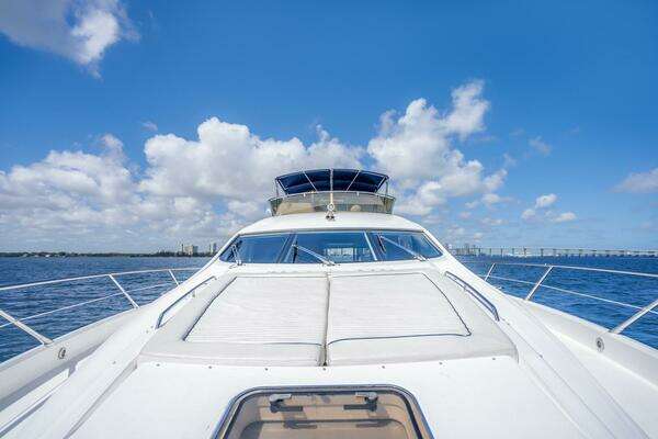 Sunseeker Manhattan 70 Yacht For Sale