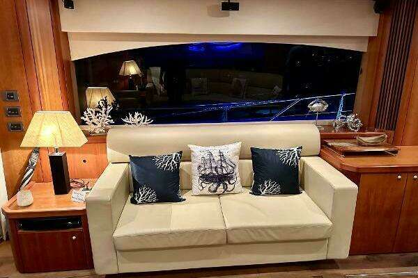 Sunseeker Manhattan 70 Yacht For Sale