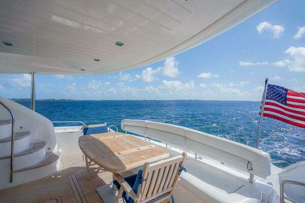 Sunseeker Manhattan 70 Yacht For Sale