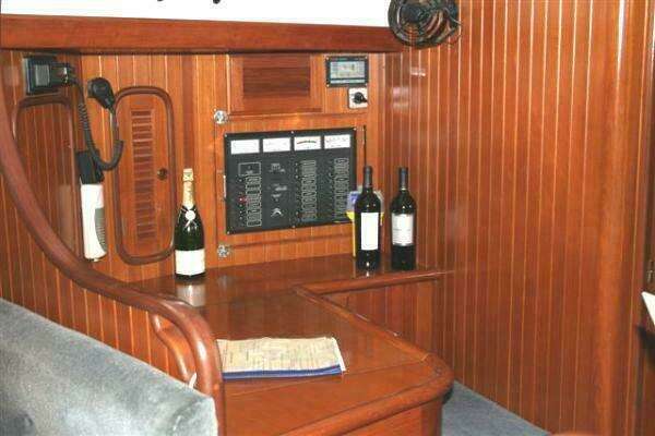 Photo of the 1997 Tayana 52 "MOONSHADOW"