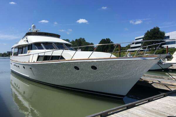 Photo of the 1986 McQueen  "Obsession"