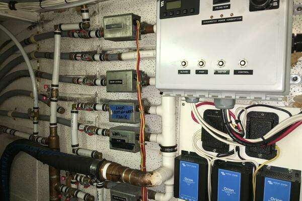 Photo of the 1986 McQueen  "Obsession"